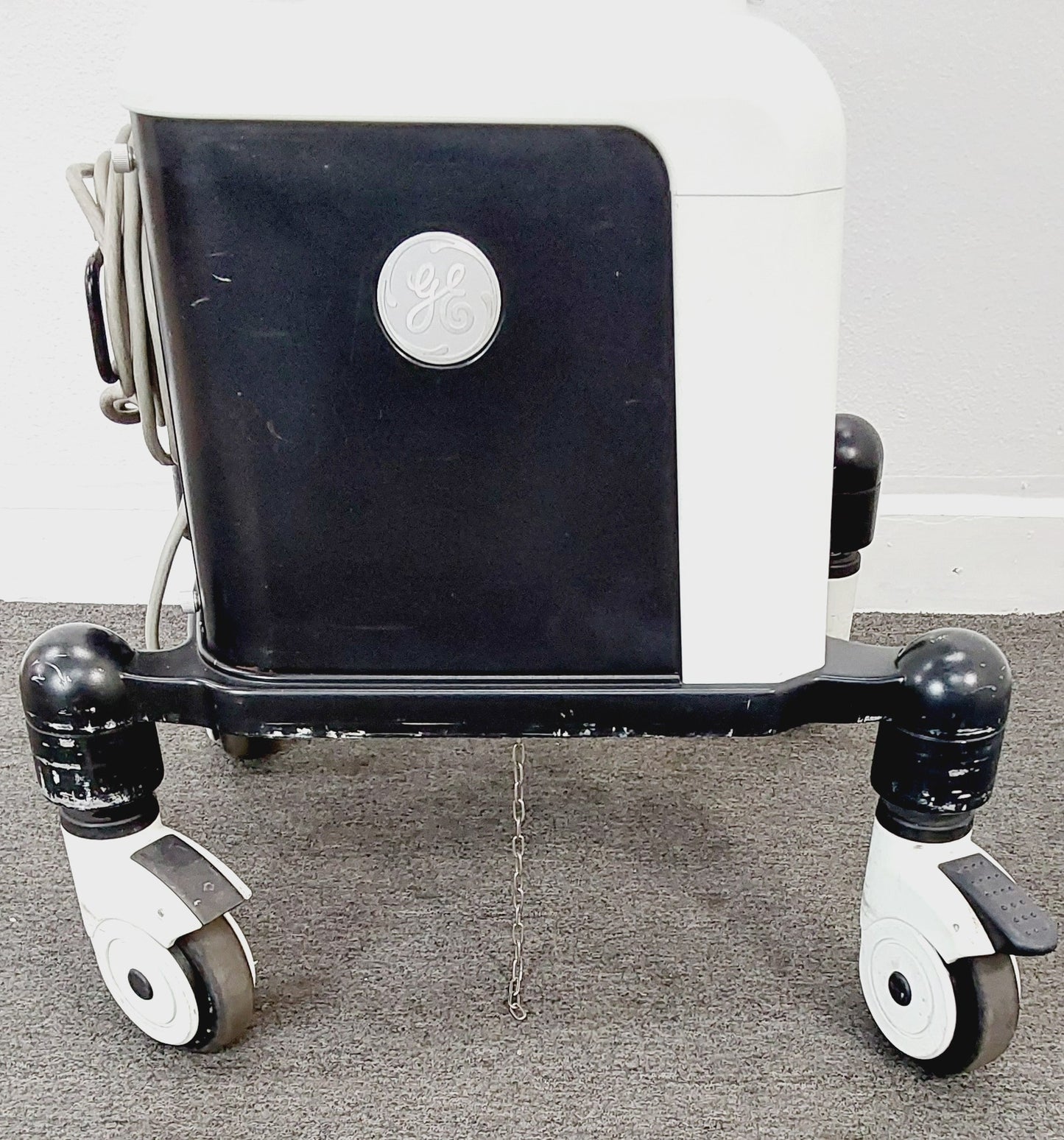 GE LOGIQ E Ultrasound w/ 9L-RS Transducer