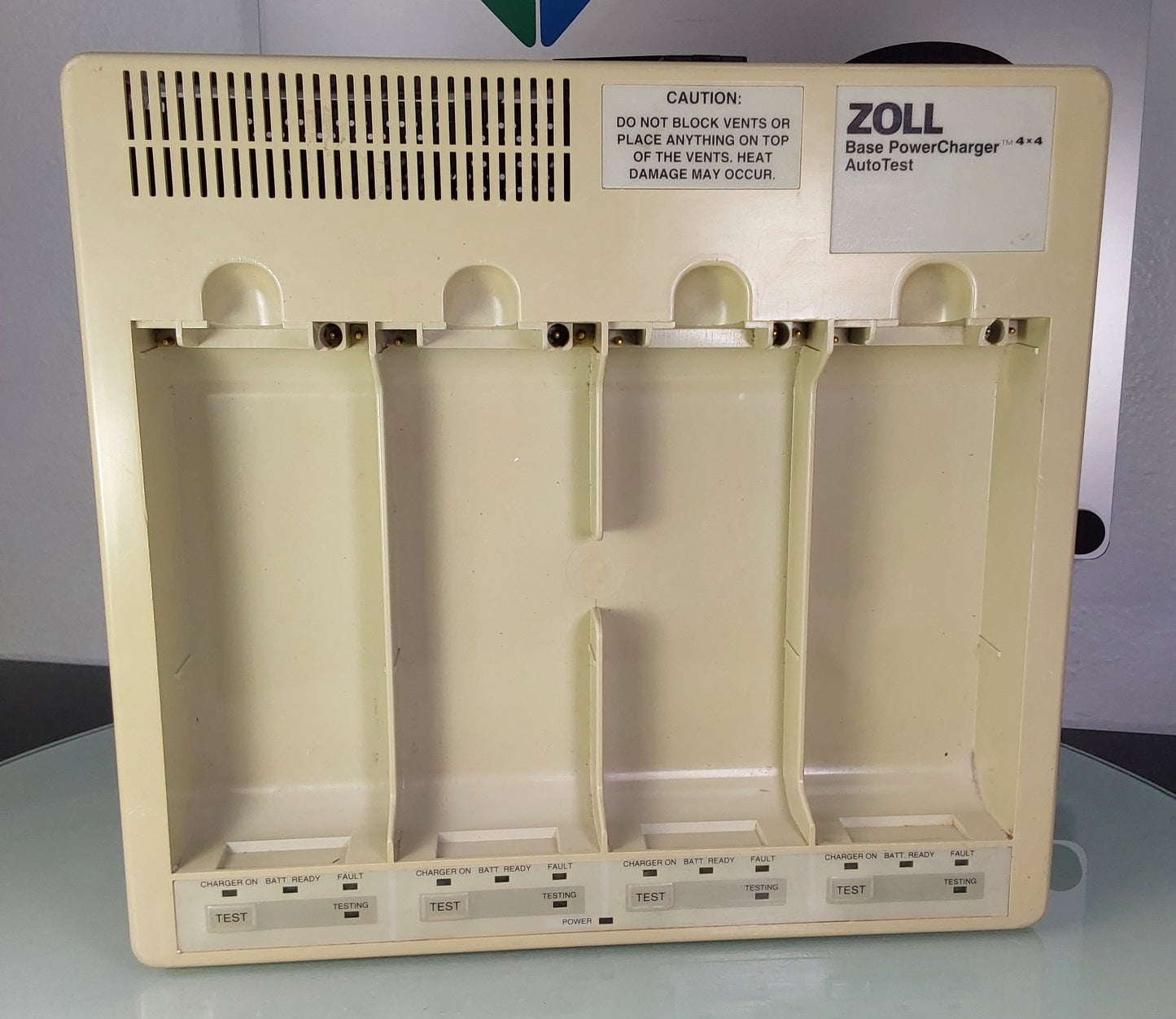 Zoll Base PowerCharger 4x4 AutoTest