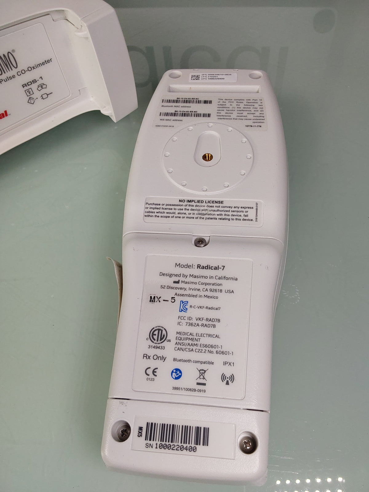 Masimo SET Rainbow Radical-7 Pulse CO-Oximeter