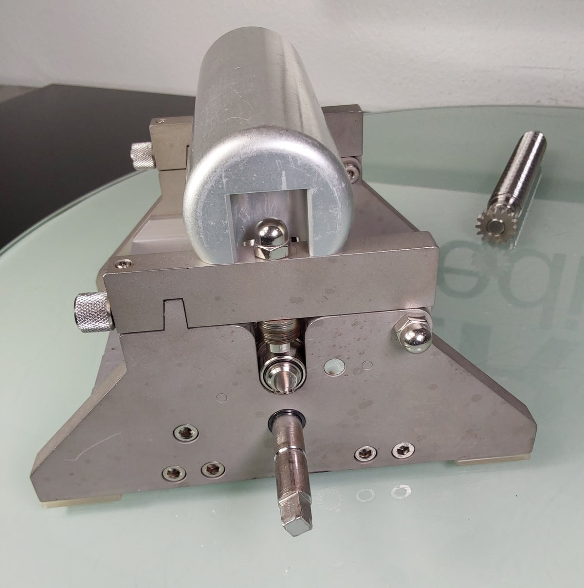 Zimmer 7701 Skin Graft Mesher