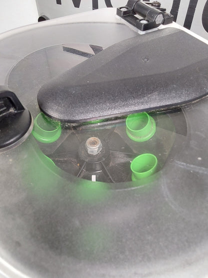 Drucker Diagnostics 642M Mobile Centrifuge