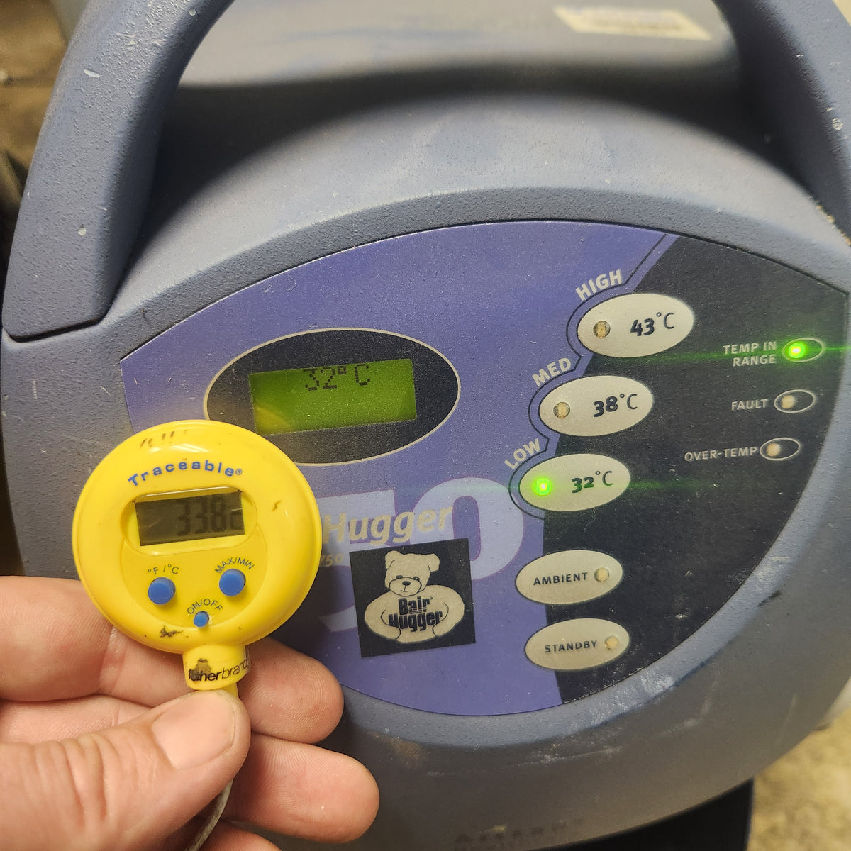 Arizant 750 Bair Hugger Therapy Temperature Management Unit