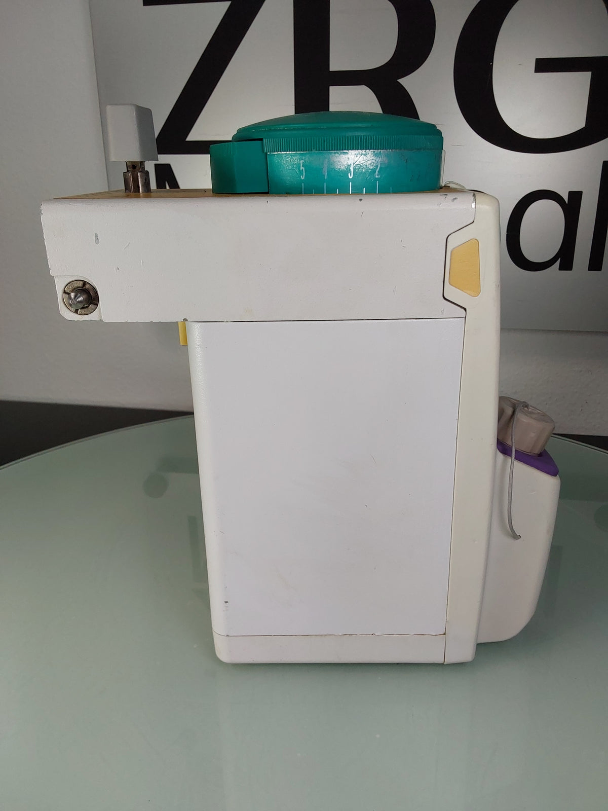 Datex-Ohmeda IsoTec 7 (Tec 7) Anesthetic Vaporizer