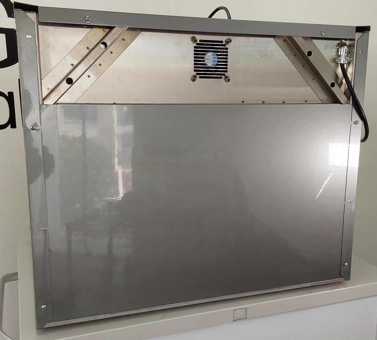 Steris Amsco Warming Cabinet P/N P413720732 Ref DJ060124131